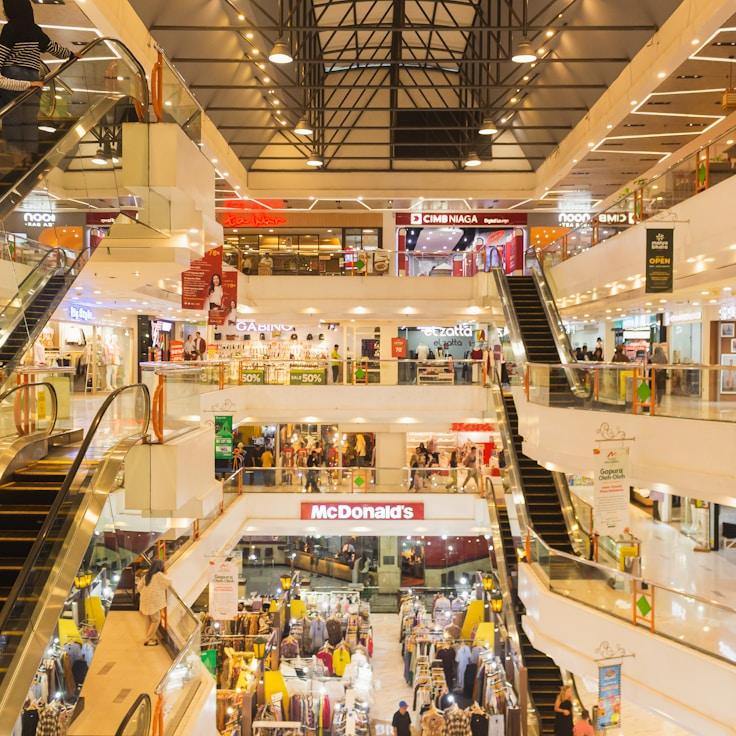 Dining out as an expat family in United States